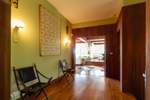 Se vende chalet en Mera, individual y con pisicina