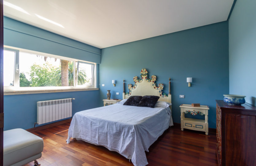 En Mera, se vende chalet individual