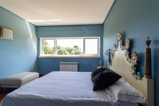 Se vende chalet en Mera, individual y con pisicina