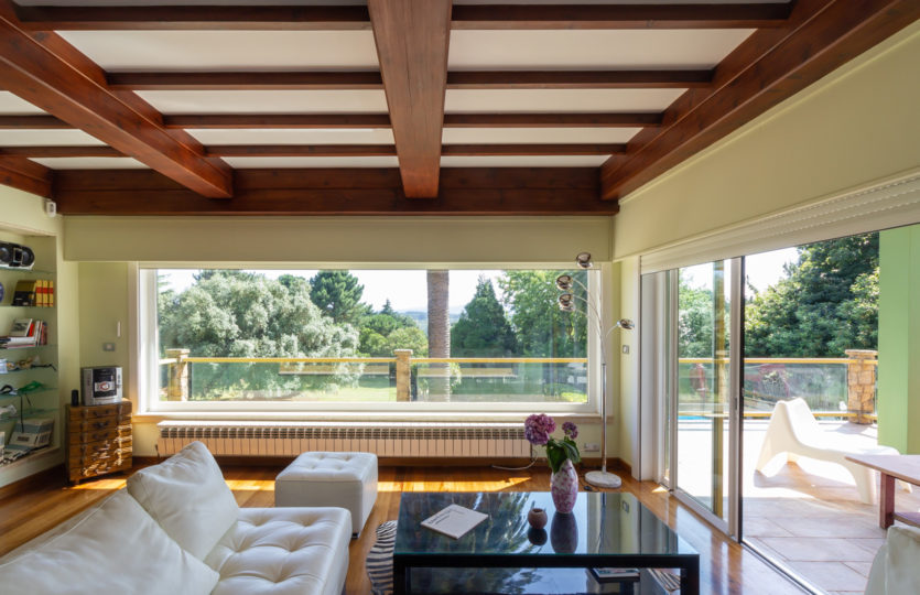 En Mera, se vende chalet individual