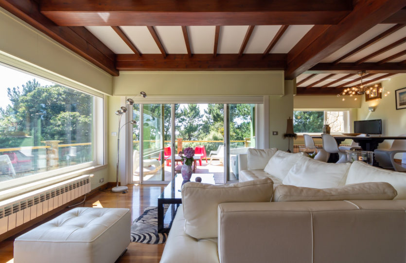 En Mera, se vende chalet individual