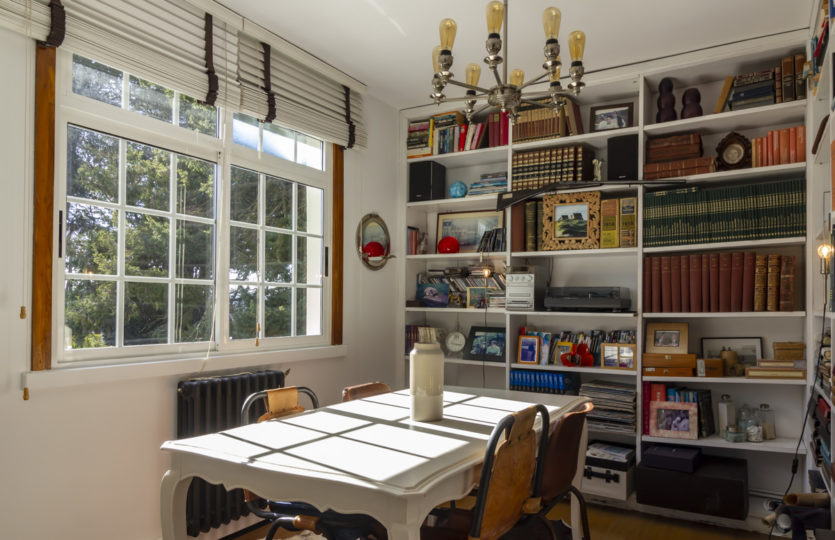 En Mera, se vende chalet restaurado