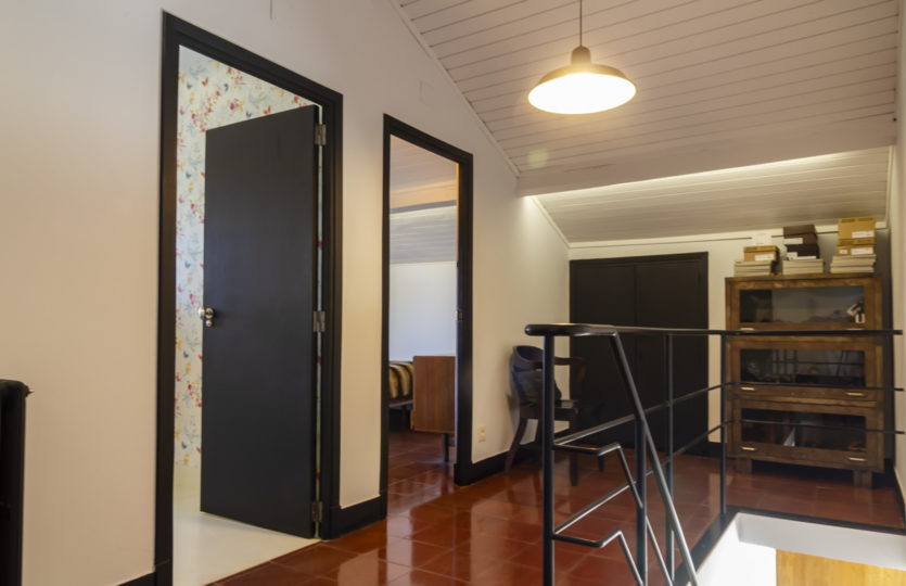 En Mera, se vende chalet restaurado