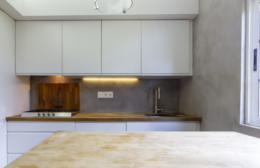 En Mera, se vende chalet restaurado