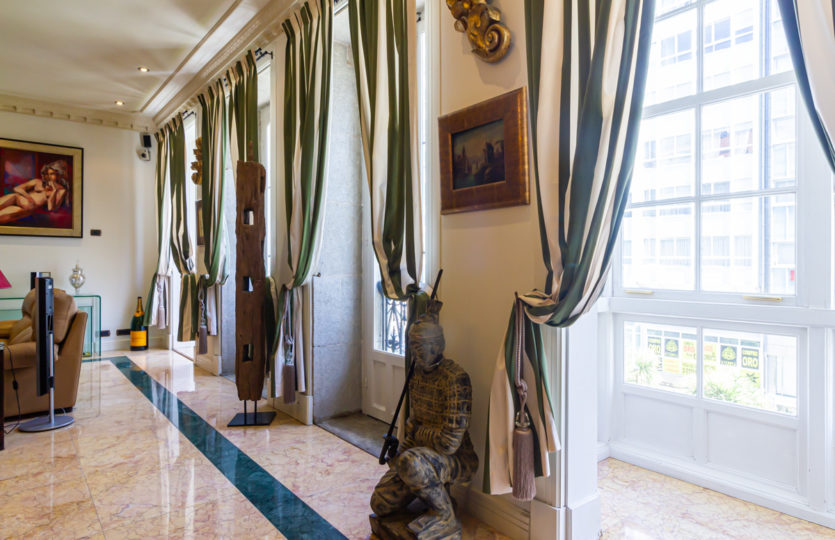 En Juana de Vega, se vende