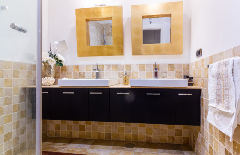 En Juana de Vega, se vende