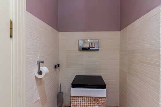 En Juana de Vega, se vende exclusivo piso