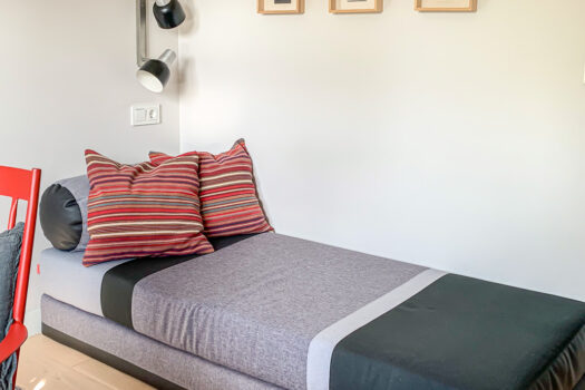 Se vende espectacular chalet de diseño en la Pezoca