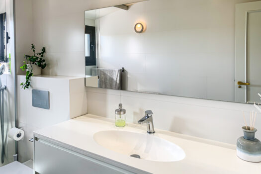 Se vende espectacular chalet de diseño en la Pezoca