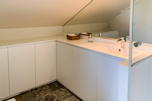 Se vende espectacular chalet de diseño en la Pezoca
