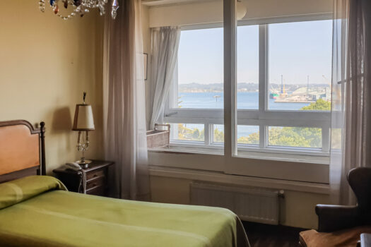 Se vende piso con vistas y garaje en el centro de Coruña