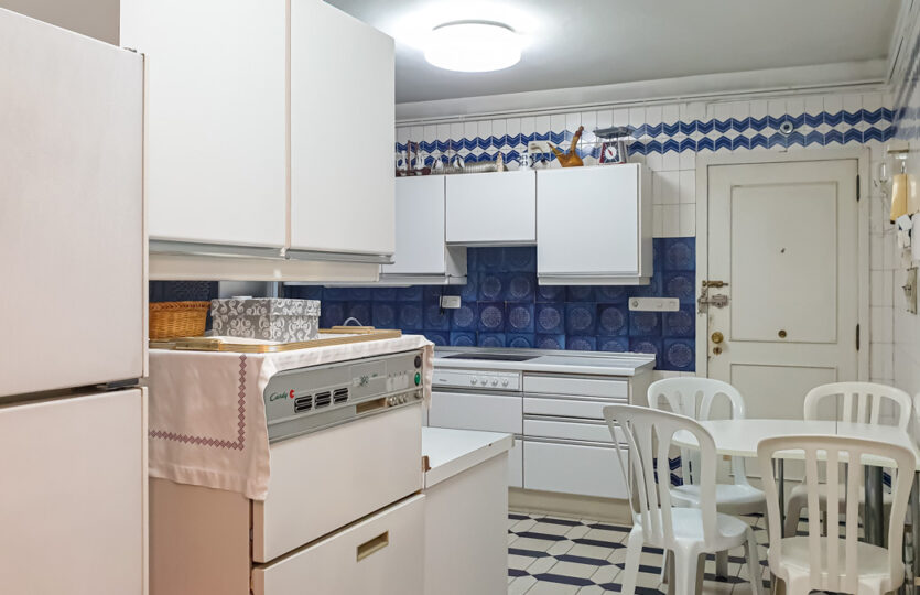 Piso en Cantón Pequeño, se vende