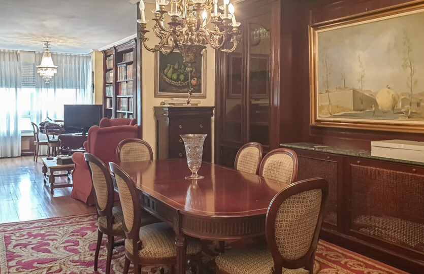 Piso en Cantón Pequeño, se vende