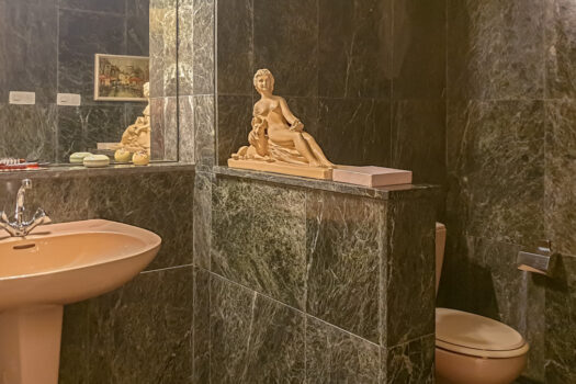 Se vende piso con vistas y garaje en el centro de Coruña