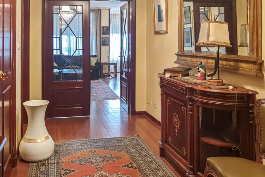 Se vende piso con vistas y garaje en el centro de Coruña