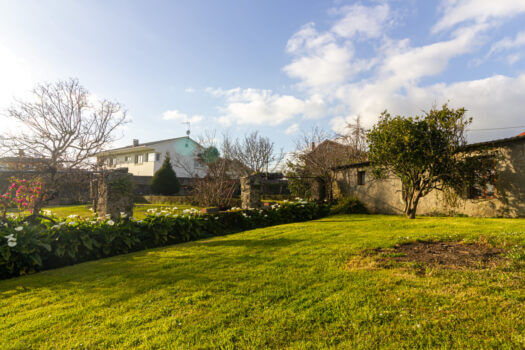 Se vende en Lorbé casa singular para rehabilitar