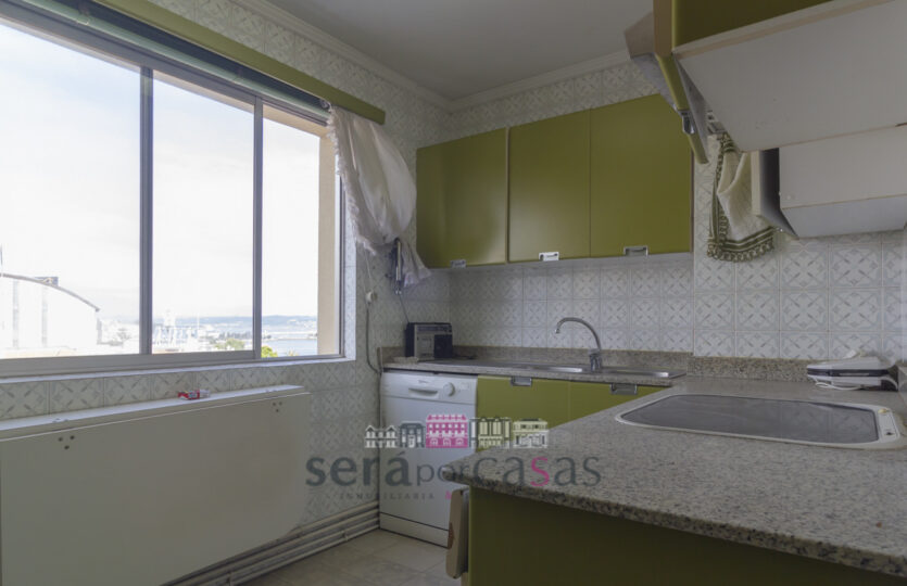 En Juana de Vega, se vende