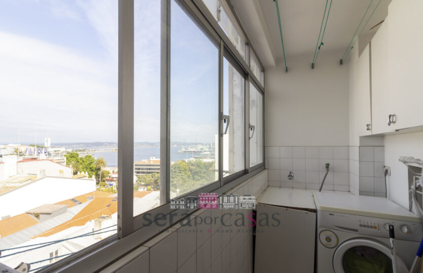 En Juana de Vega, se vende