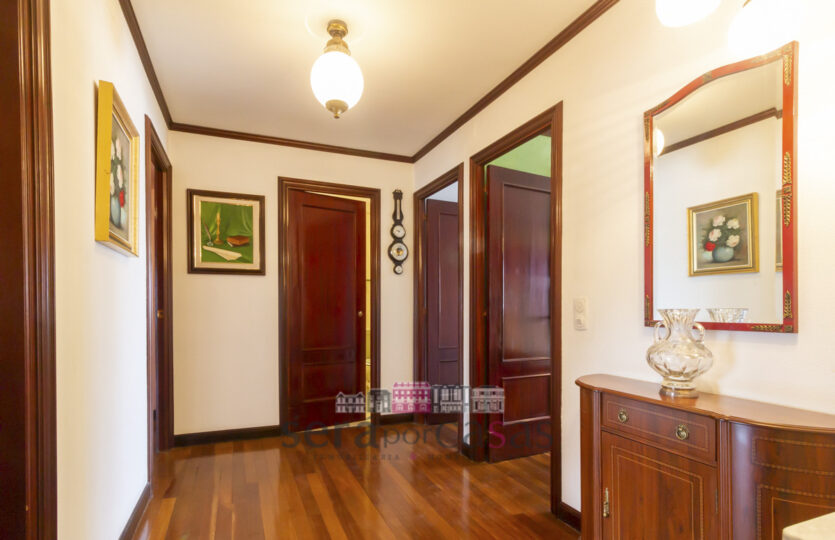 En Juana de Vega, se vende