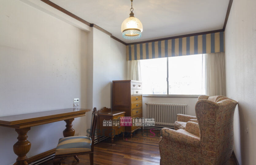 En Juana de Vega, se vende