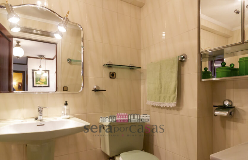 En Juana de Vega, se vende