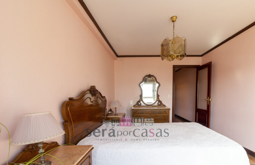 En Juana de Vega, se vende