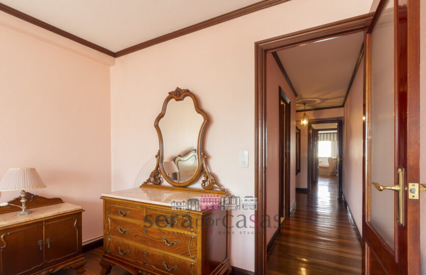 En Juana de Vega, se vende