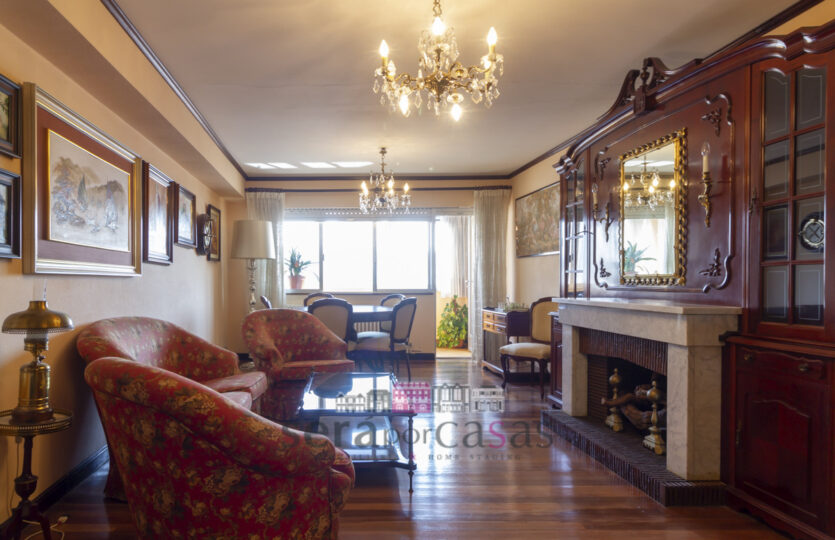 En Juana de Vega, se vende