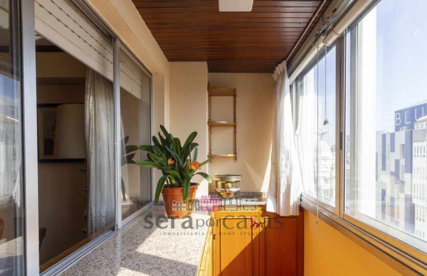 En Juana de Vega, se vende