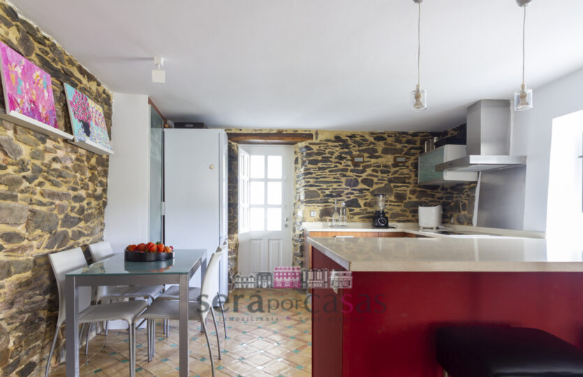 Se vende casa singular en Viavelez, Asturias