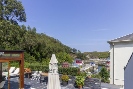 Se vende casa singular en puerto pesquero de Viavelez