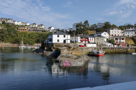 Se vende casa singular en puerto pesquero de Viavelez