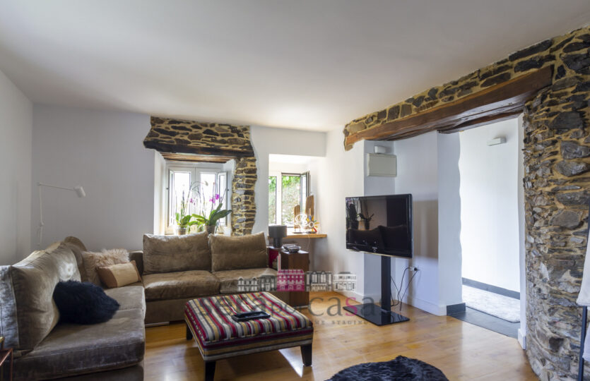 Se vende casa singular en Viavelez, Asturias