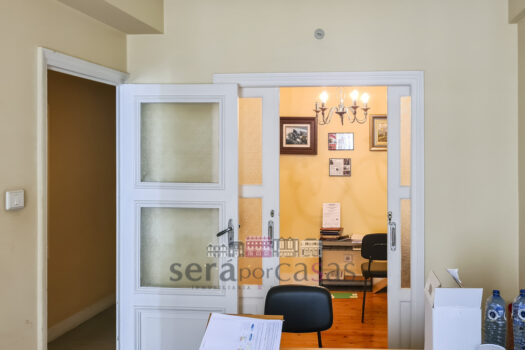 Se vende piso en el centro de A Coruña, calle Federico Tapia