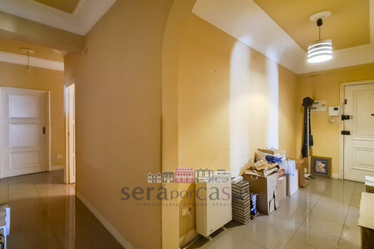 Se vende piso en el centro de A Coruña, calle Federico Tapia
