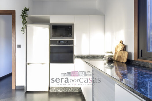 Se vende chalet de piedra en Aldán, Pontevedra