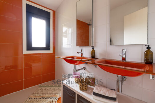 Se vende chalet de piedra en Aldán, Pontevedra