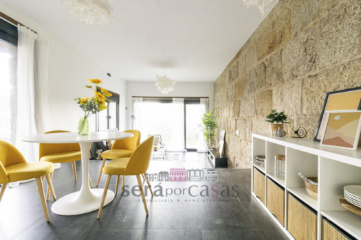 Se vende chalet de piedra en Aldán, Pontevedra