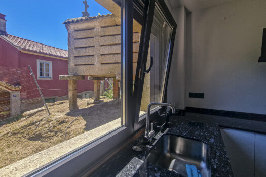 Se vende chalet de piedra en Aldán, Pontevedra