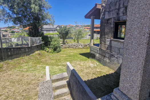Se vende chalet de piedra en Aldán, Pontevedra