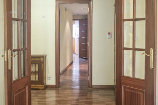 Se vende piso en el centro de la ciudad