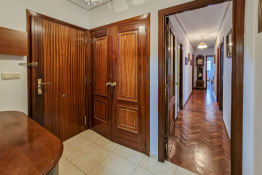Se vende piso en Agra del Orzán
