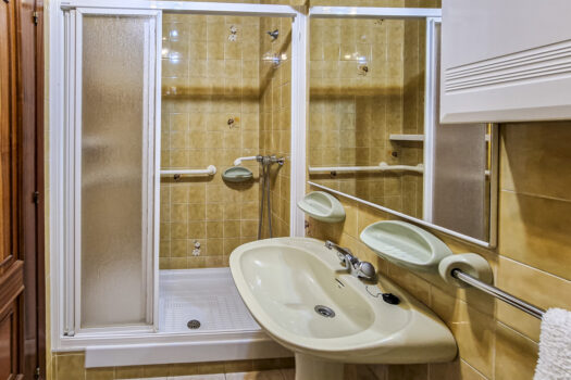 Se vende piso en Agra del Orzán
