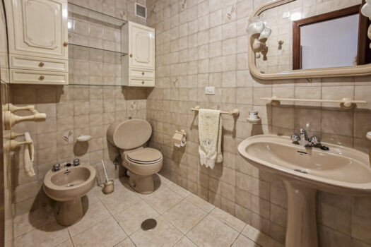 Se vende piso en Agra del Orzán