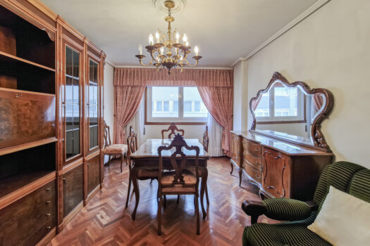 Se vende piso en Agra del Orzán