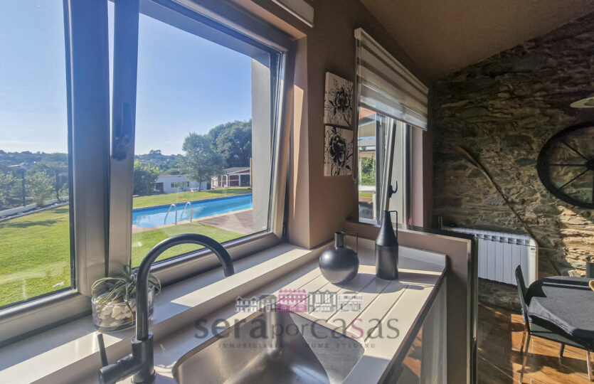 Se vende chalet de piedra en Gandario