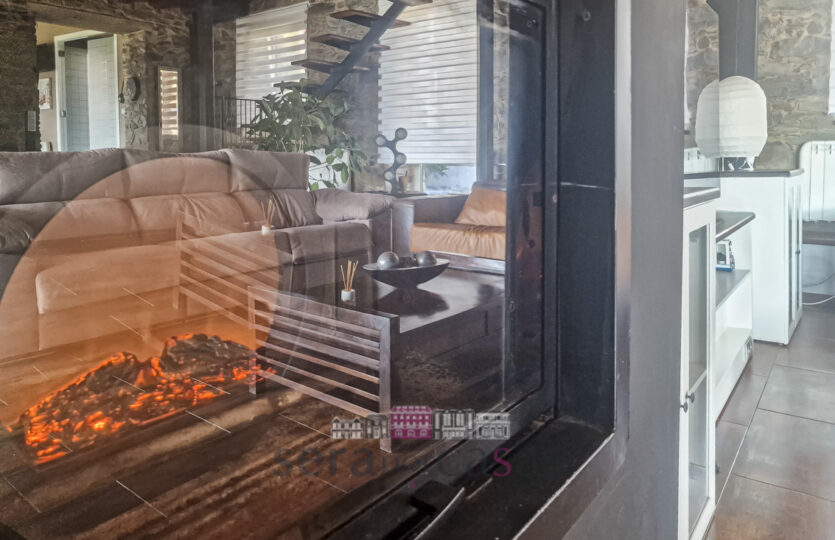 Se vende chalet de piedra en Gandario