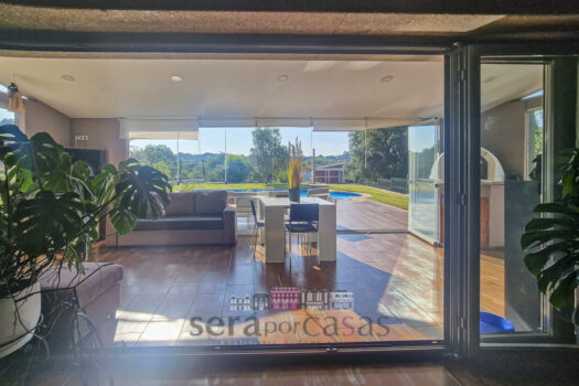 Se vende casa de piedra en Gandario, Bergondo