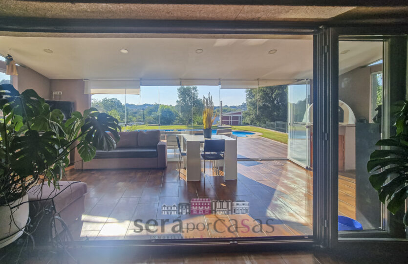 Se vende chalet de piedra en Gandario