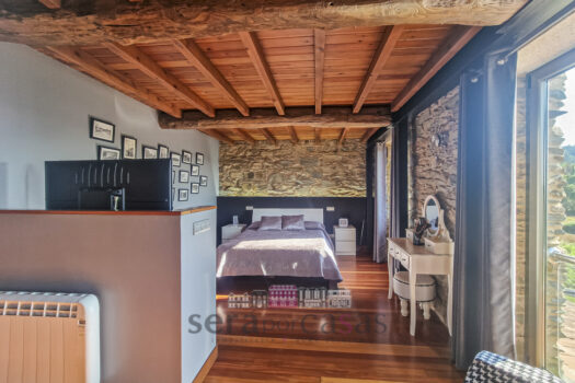Se vende casa de piedra en Gandario, Bergondo